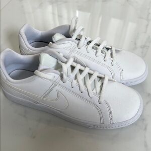 NEW Kids Nike Court Royale 'Triple White' 833535-102